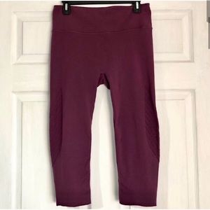 Lululemon purple mesh leggings size large